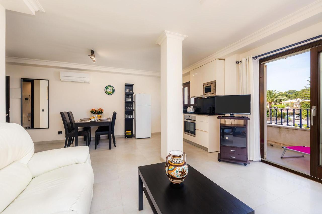 Gala Apartment Кала Ратхада Екстериор снимка