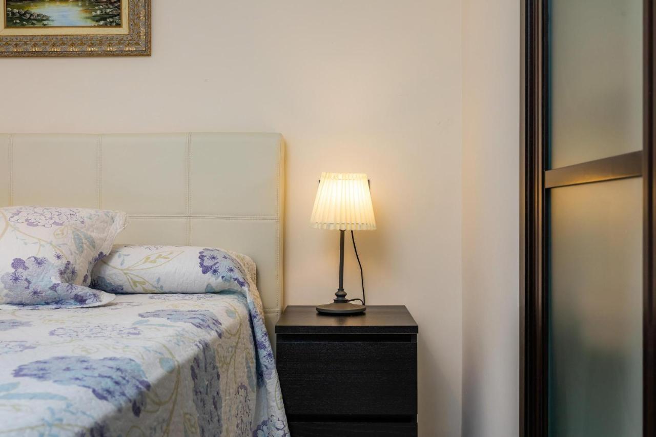 Gala Apartment Кала Ратхада Екстериор снимка