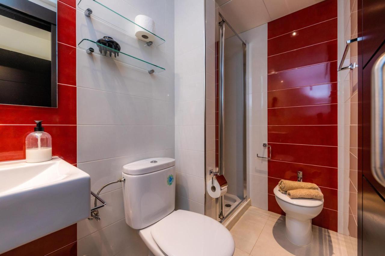 Gala Apartment Кала Ратхада Екстериор снимка